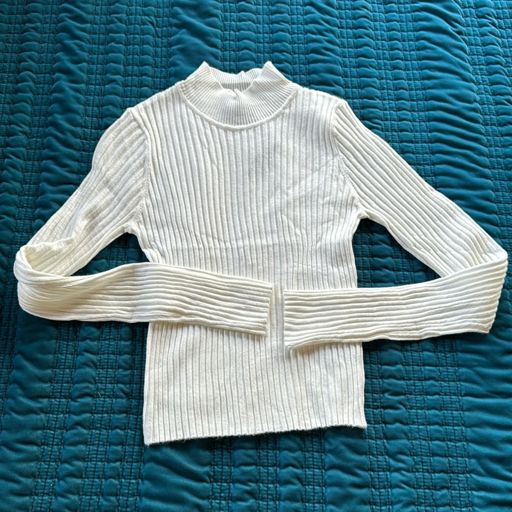 Ambiance apparel, ribbed, mock neck, long sleeve top.
